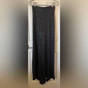 Sleek L’Agence Black Sequin Skirt in Size Medium